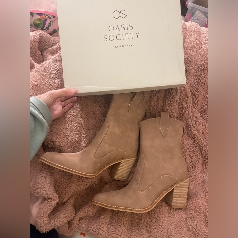 NWT Altar’d State Tara Ankle Western Heeled Booties - Picture 6 of 12